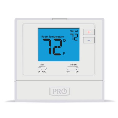 Pro1Iaq, T771 = Termostato 24 voltios de una sola etapa 1 calor/1 frío No programable Blanco 20-99 grados Fahrenheit Pantalla digital de 4 pulgadas = Pro1Iaq